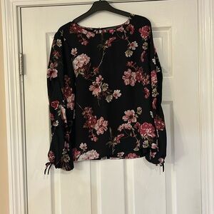 Vince Camuto Women’s Blouse